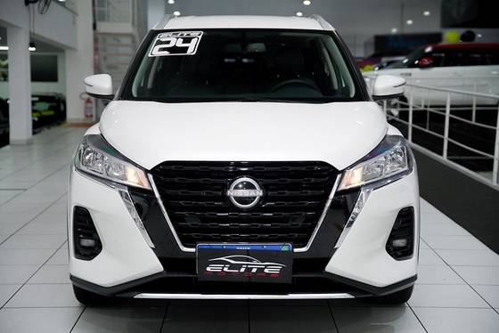 NISSAN KICKS 1.6 16V FLEXSTART ADVANCE XTRONIC NISSAN KICKS 1.6 16V FLEXSTART ADVANCE XTRONIC